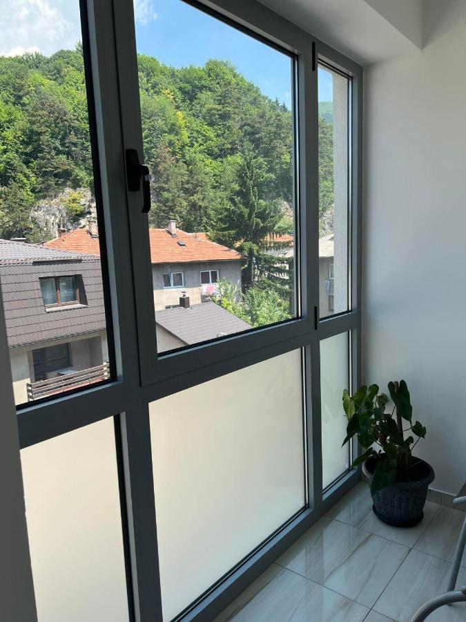 Apartment Yesa Travnik Exterior foto